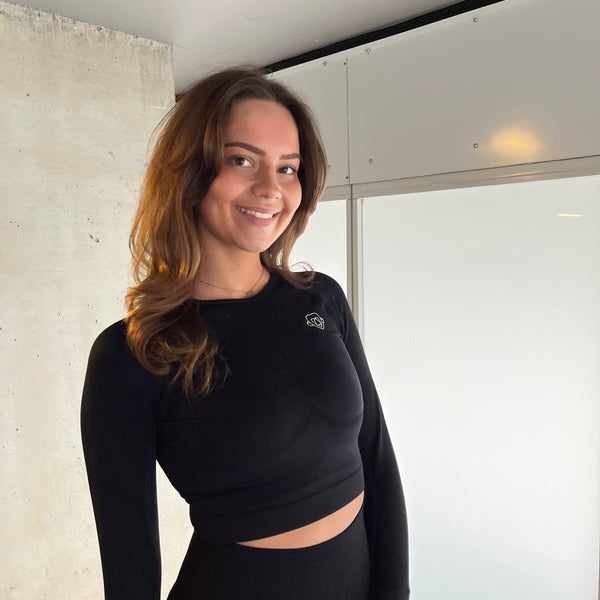Black Dream Cropped Top – MONQIWEAR